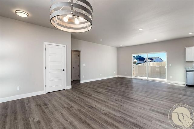 943 Madrid Drive, Billings, MT 59105