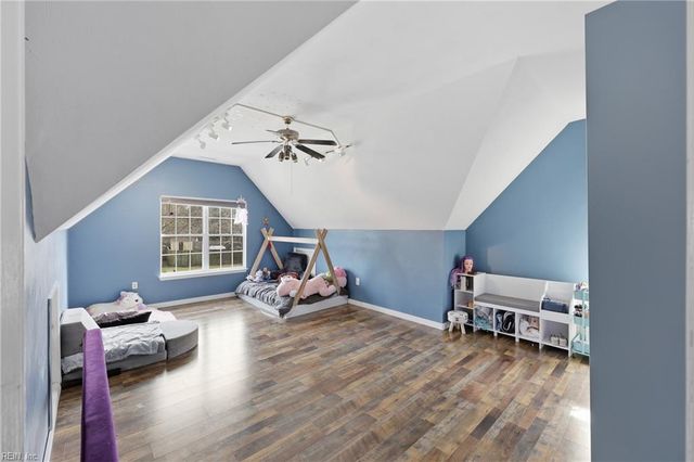 328 Hagenspring RD, Chesapeake, VA 23320