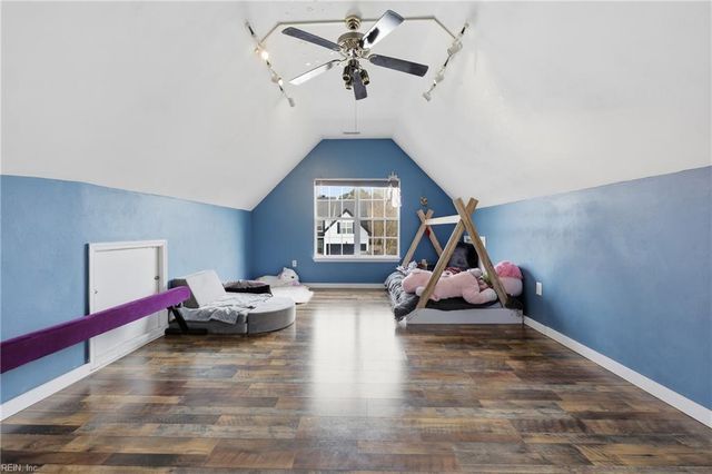 328 Hagenspring RD, Chesapeake, VA 23320