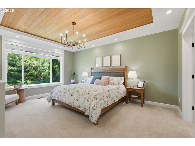 314 N 7TH St, Carlton, OR 97111