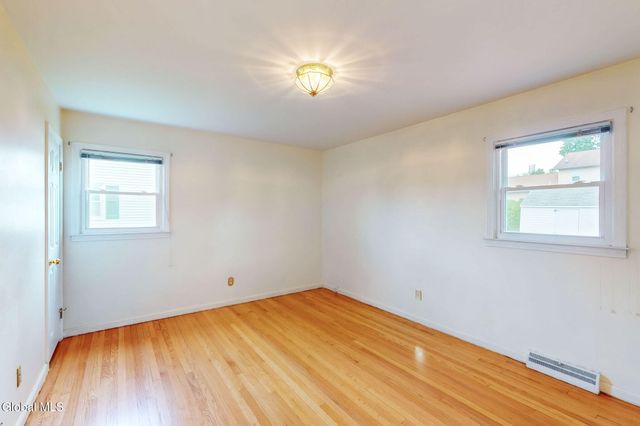 1130 Elton Avenue, Schenectady, NY 12309