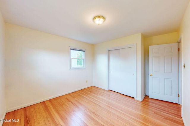1130 Elton Avenue, Schenectady, NY 12309