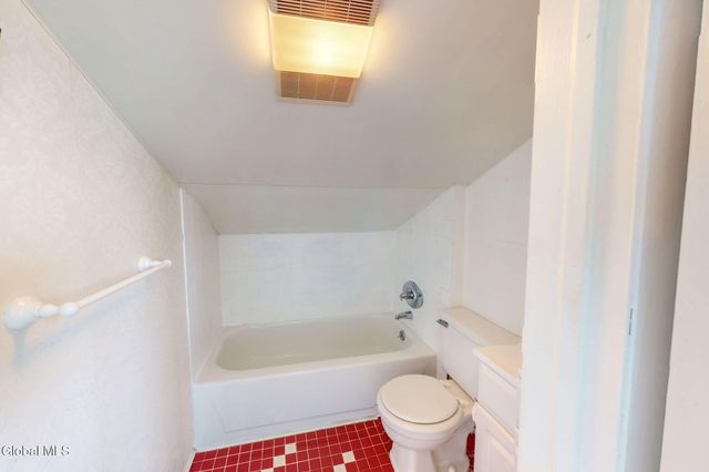 1130 Elton Avenue, Schenectady, NY 12309