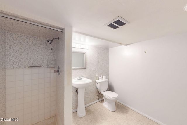 1130 Elton Avenue, Schenectady, NY 12309