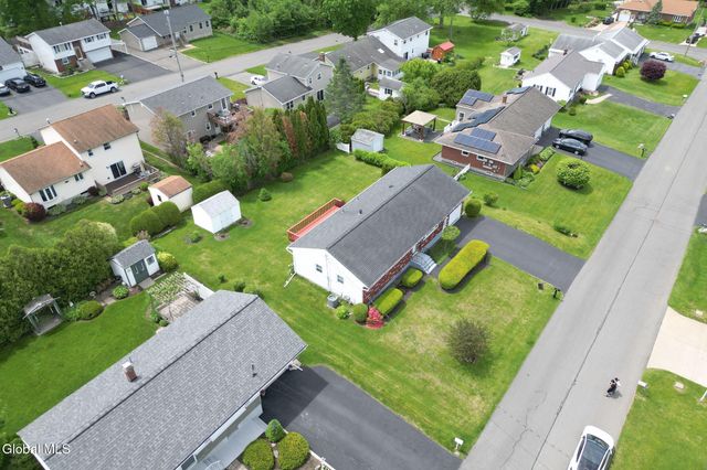 1130 Elton Avenue, Schenectady, NY 12309