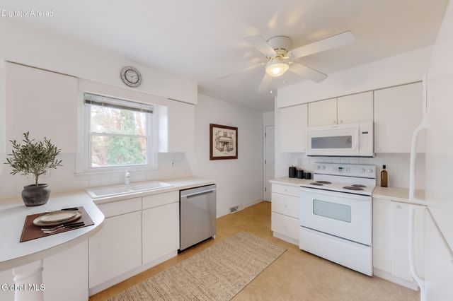 1130 Elton Avenue, Schenectady, NY 12309