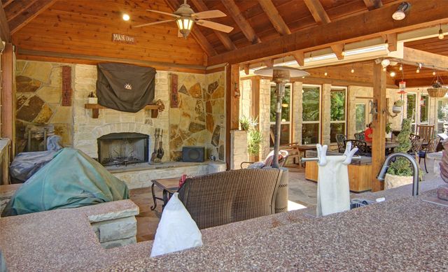 110 Bent Creek Ranch Court, Fort Worth, TX 76126