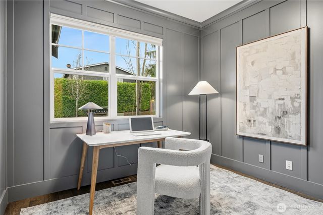 807 8th Avenue S, Kirkland, WA 98033