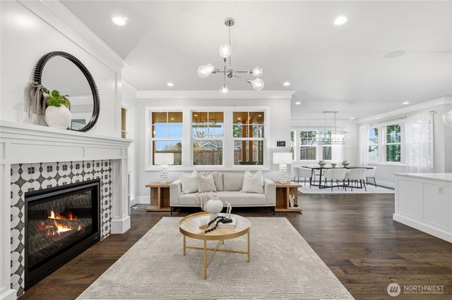 807 8th Avenue S, Kirkland, WA 98033