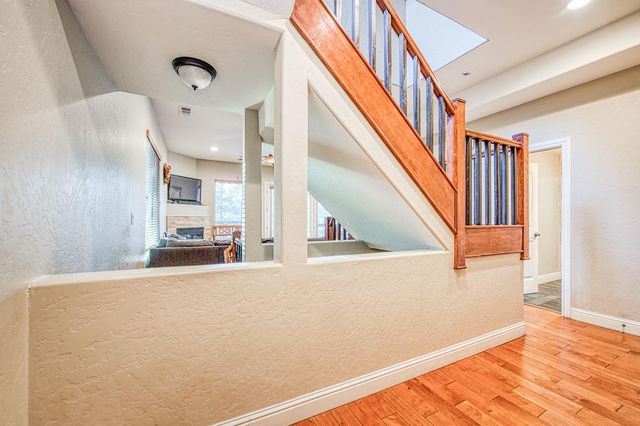 40722 Village Pass Ln, Shaver Lake, CA 93664