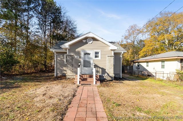 511 Eva Circle, Spring Lake, NC 28390