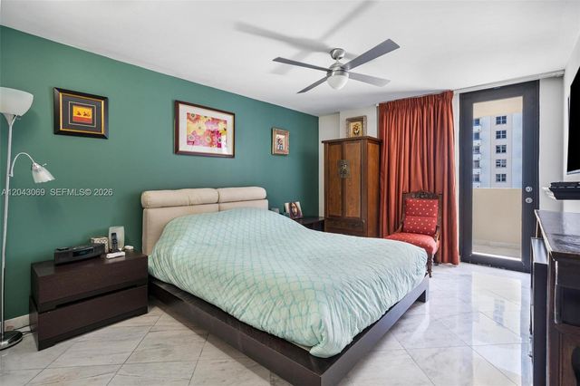 1623 Collins Ave PH1010, Miami Beach, FL 33139