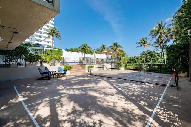1623 Collins Ave PH1010, Miami Beach, FL 33139