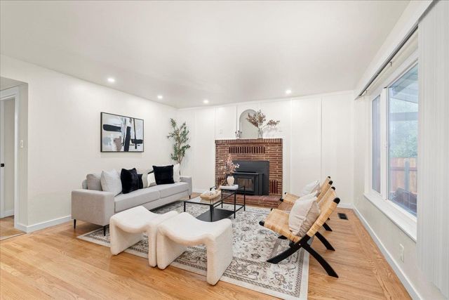 434 Finley St, Auburn, CA 95603