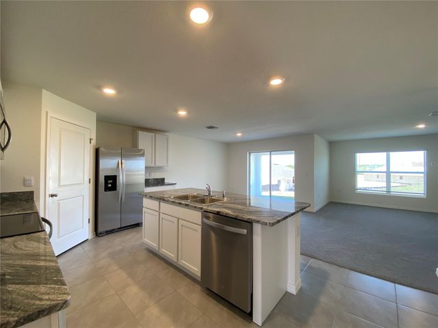 661 W TWISTED OAKS DRIVE, Beverly Hills, FL 34465