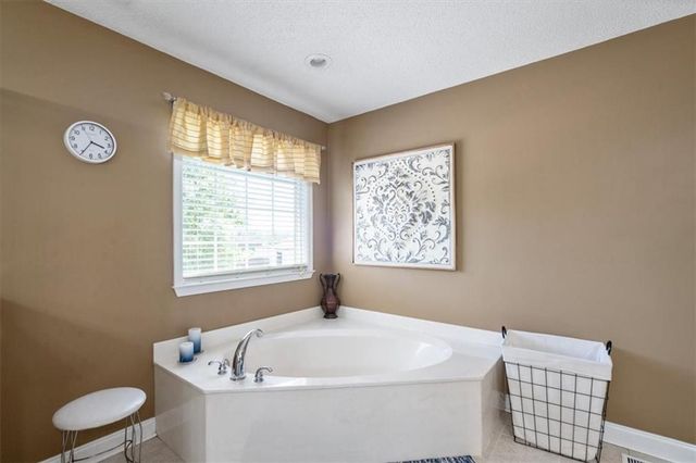 495 Hanley Road, Hull, GA 30646