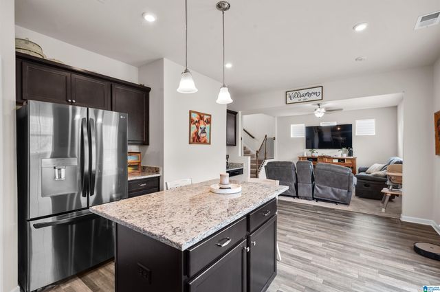 923 RIDGEWAY AVENUE, Columbiana, AL 35051