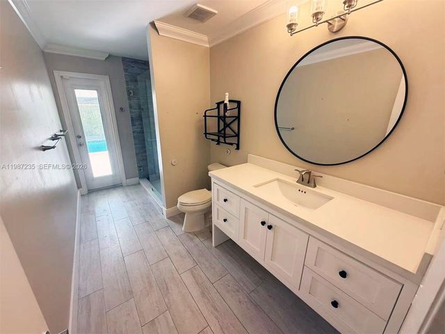 1804 SW 104th Ct, Miami, FL 33165