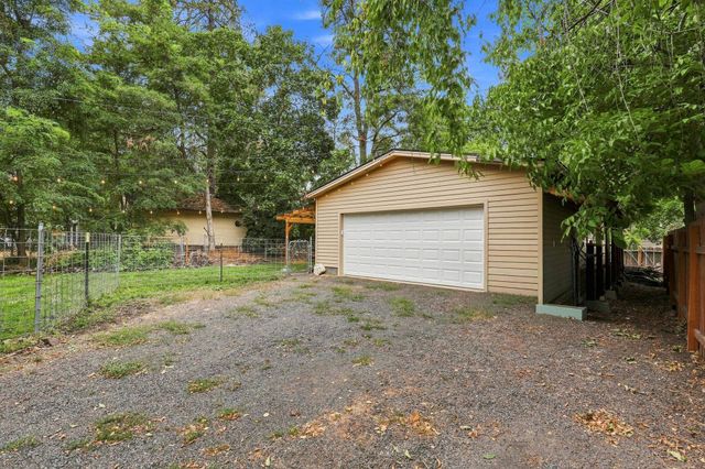 35 E 29th Ave, Spokane, WA 99203
