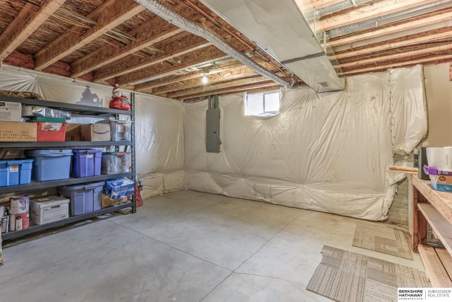 19625 Audrey Street, Gretna, NE 68028