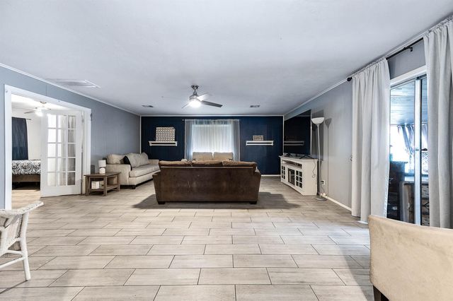 9914 Sumerlin Street, Houston, TX 77075