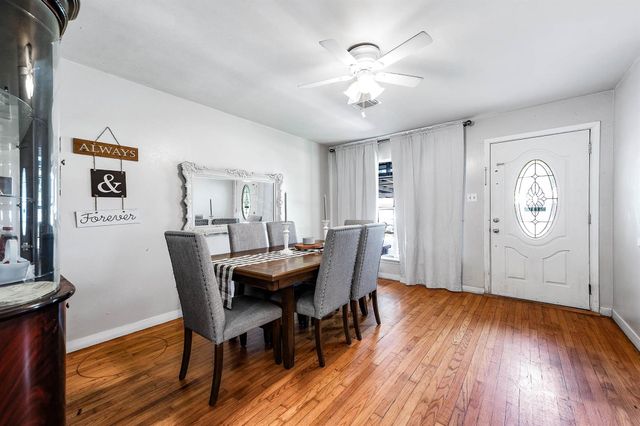 9914 Sumerlin Street, Houston, TX 77075