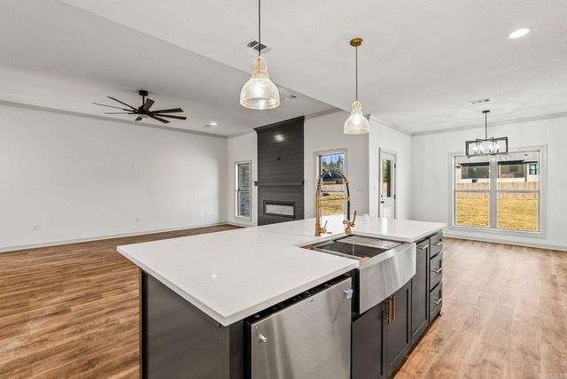 7 Neva Ridge, Greenbrier, AR 72058