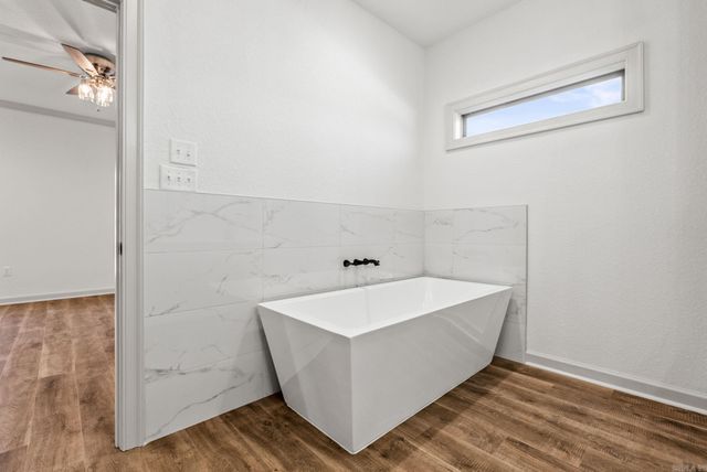 7 Neva Ridge, Greenbrier, AR 72058