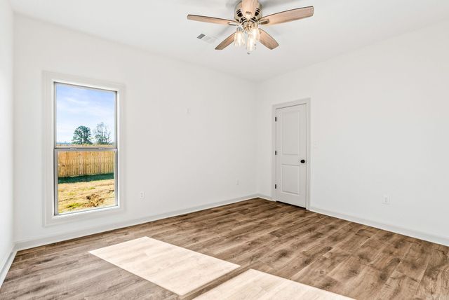 7 Neva Ridge, Greenbrier, AR 72058