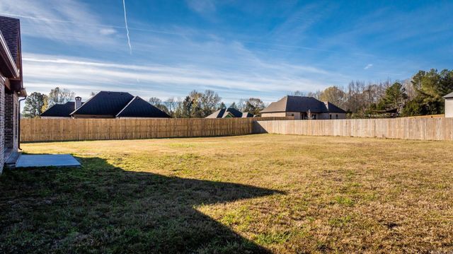 7 Neva Ridge, Greenbrier, AR 72058