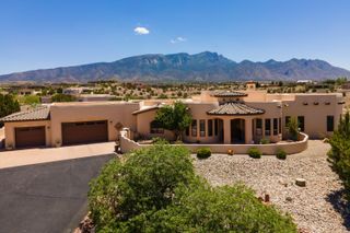 41 Petroglyph Trail, Placitas, NM 87043