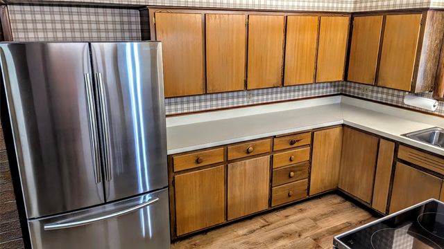 2250 70th Street, Windsor Heights, IA 50324