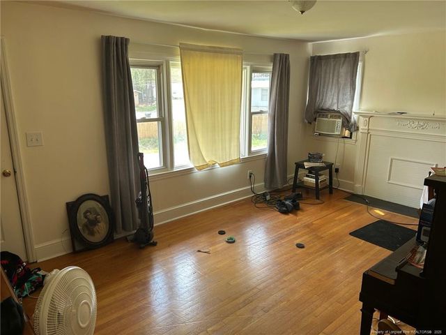 103 Lamont Street, Raeford, NC 28376
