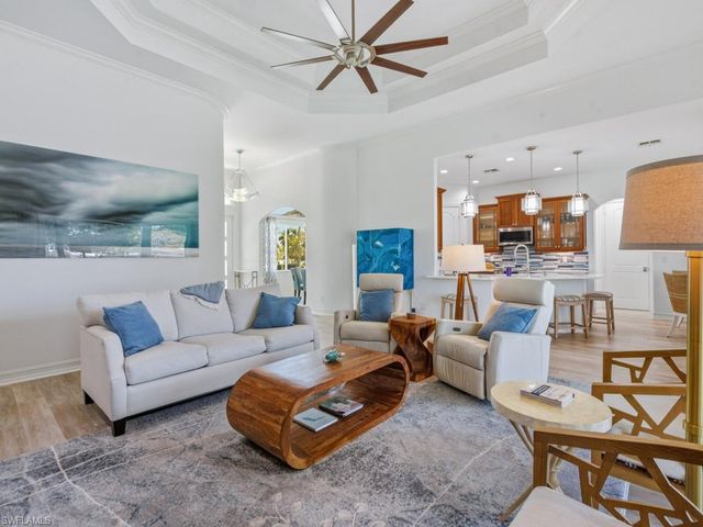 366 Grapewood CT, Marco Island, FL 34145