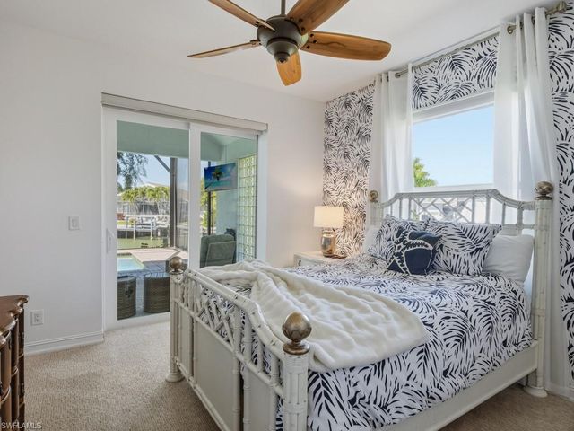 366 Grapewood CT, Marco Island, FL 34145