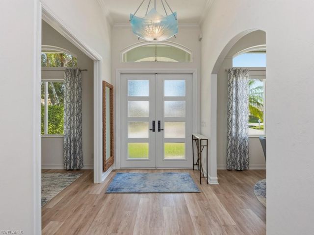 366 Grapewood CT, Marco Island, FL 34145