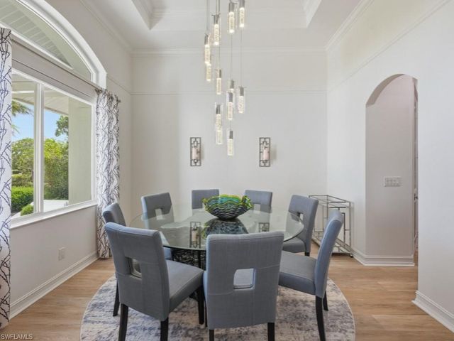 366 Grapewood CT, Marco Island, FL 34145