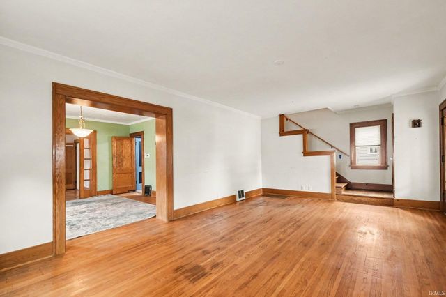 141 Gage Avenue, Elkhart, IN 46516
