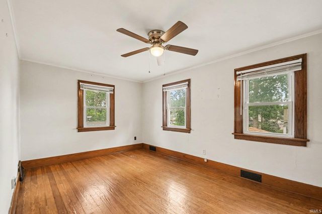 141 Gage Avenue, Elkhart, IN 46516