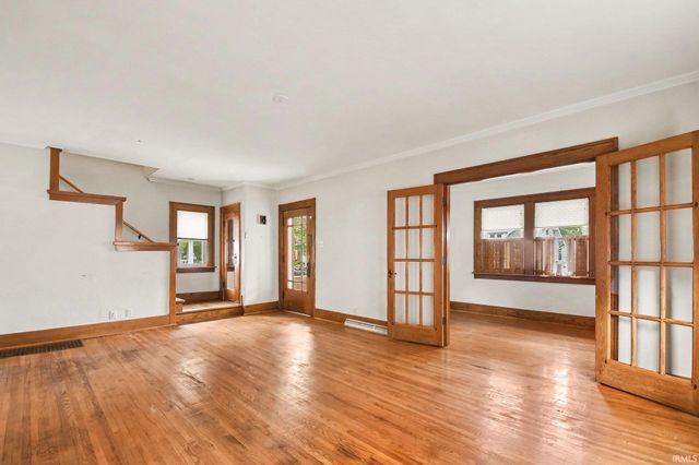 141 Gage Avenue, Elkhart, IN 46516