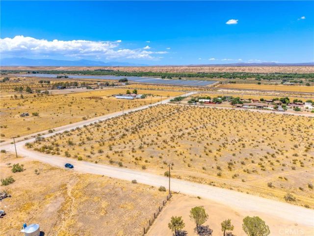 123 Cardigan Rd, Oro Grande, CA 92368