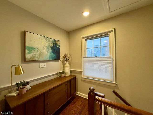 5 Murray Hill Sq, New Providence Boro, NJ 07974