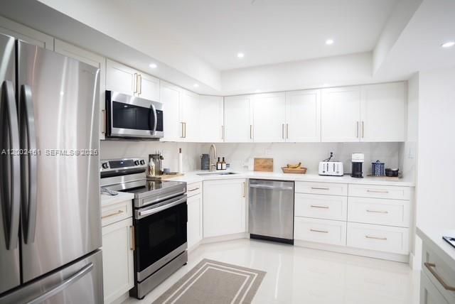 2150 Sans Souci Boulevard C1502, North Miami, FL 33181