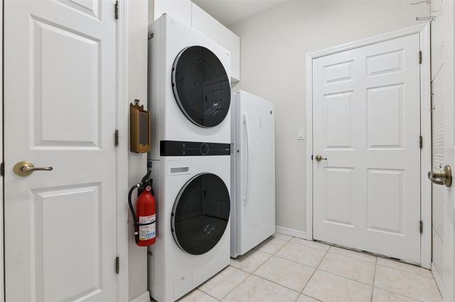 10308 CALLE DE FLORES DRIVE, Clermont, FL 34711