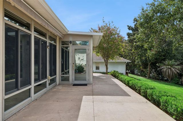 10308 CALLE DE FLORES DRIVE, Clermont, FL 34711