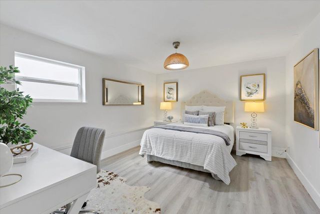 25 Colonial Way, San Francisco, CA 94112