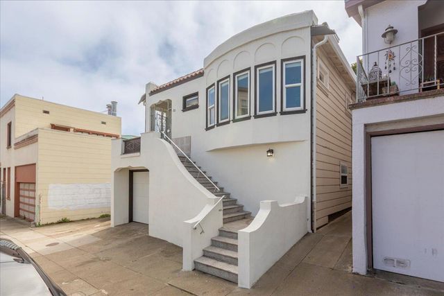 25 Colonial Way, San Francisco, CA 94112