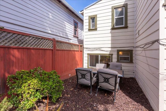 25 Colonial Way, San Francisco, CA 94112