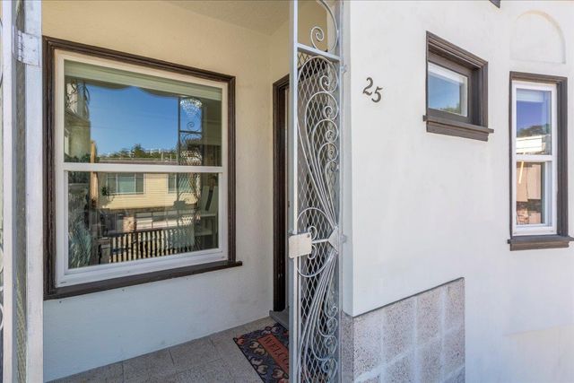 25 Colonial Way, San Francisco, CA 94112