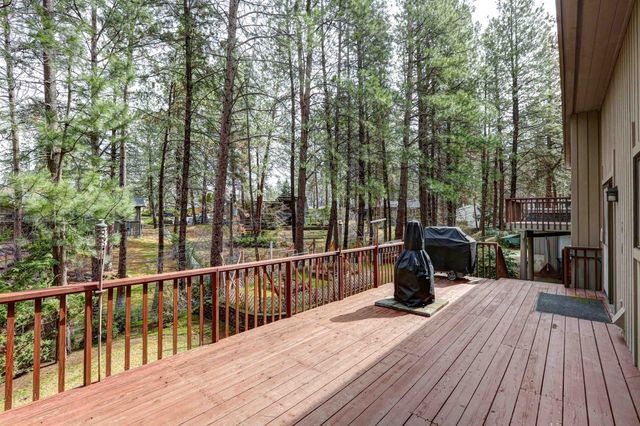 10511 E Cimmaron Dr, Spokane Valley, WA 99206